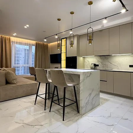 Yuko Business Class Leopoli