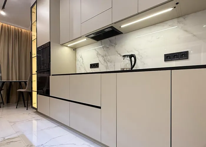 Yuko Business Class *